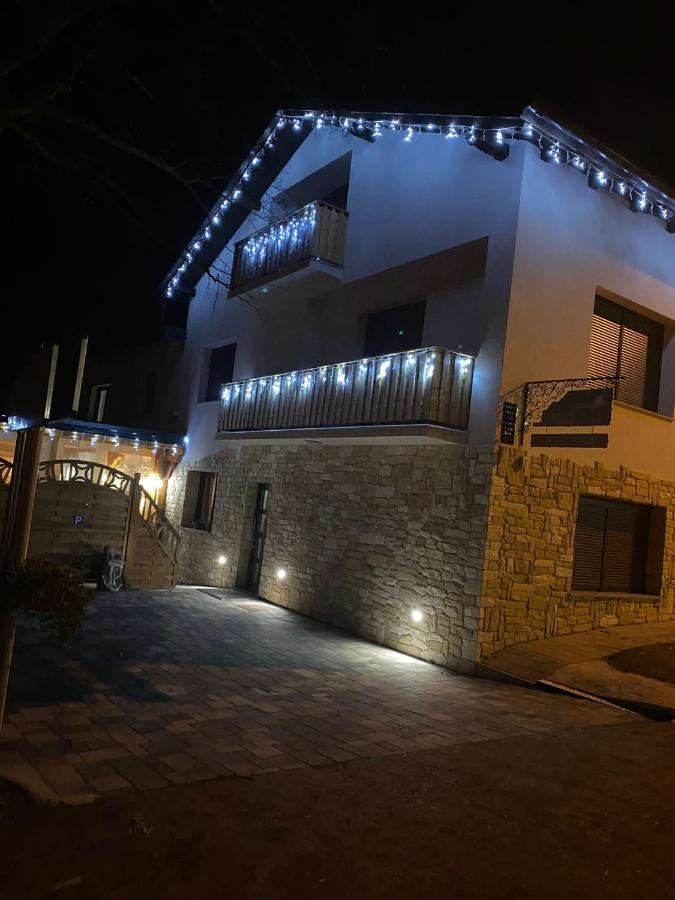 Sobe App Moj Hir Bed And Breakfast Jastrebarsko Bagian luar foto